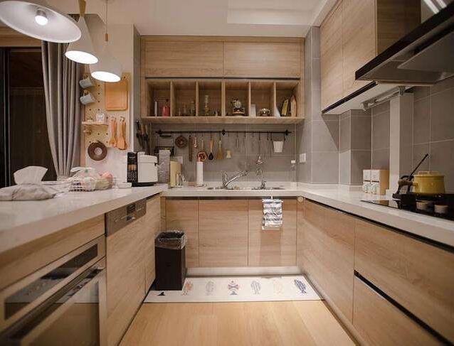 厨房翻新原木色橱柜设计案例效果图（二）